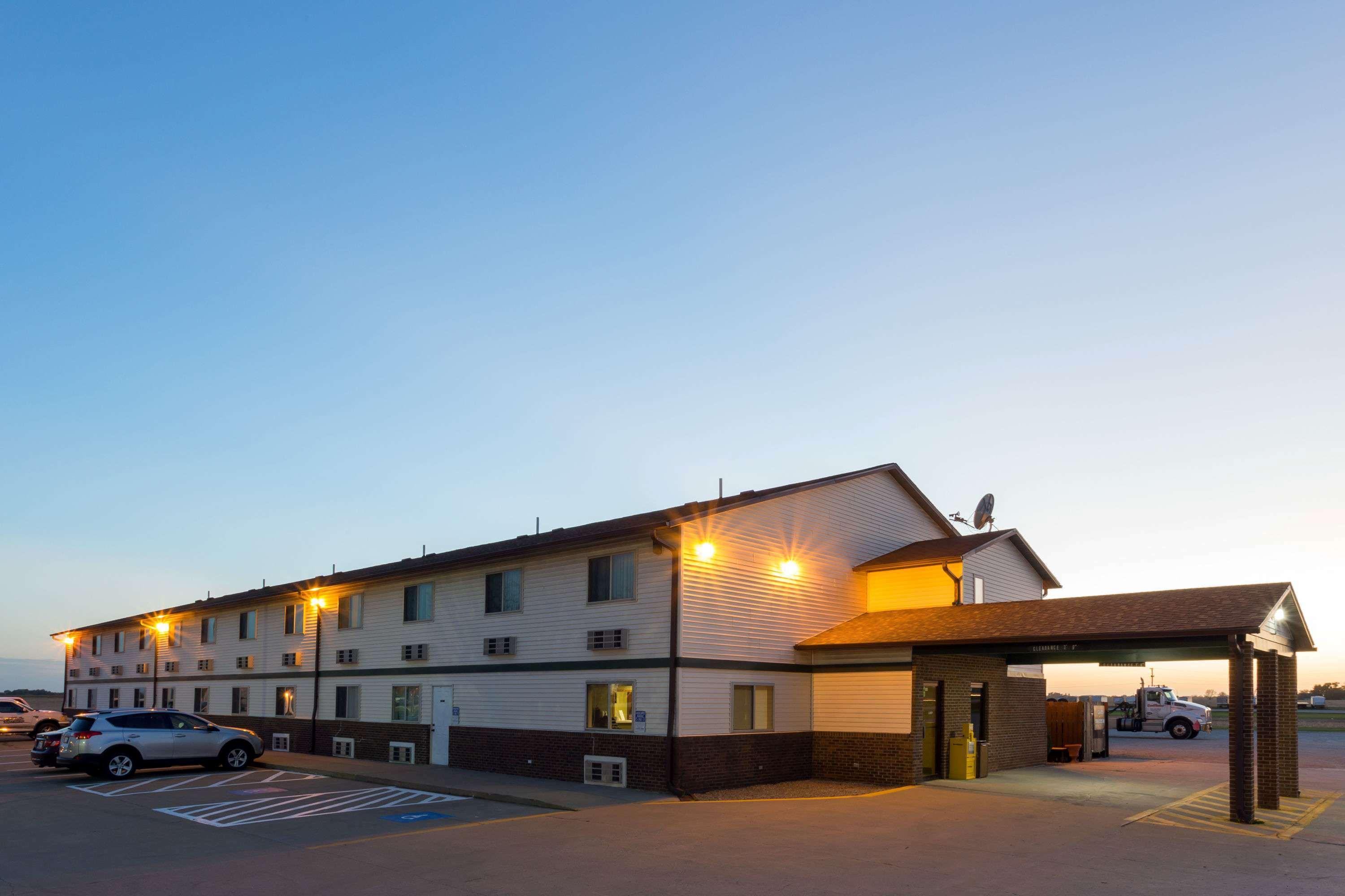 Super 8 By Wyndham I-39 Hotel