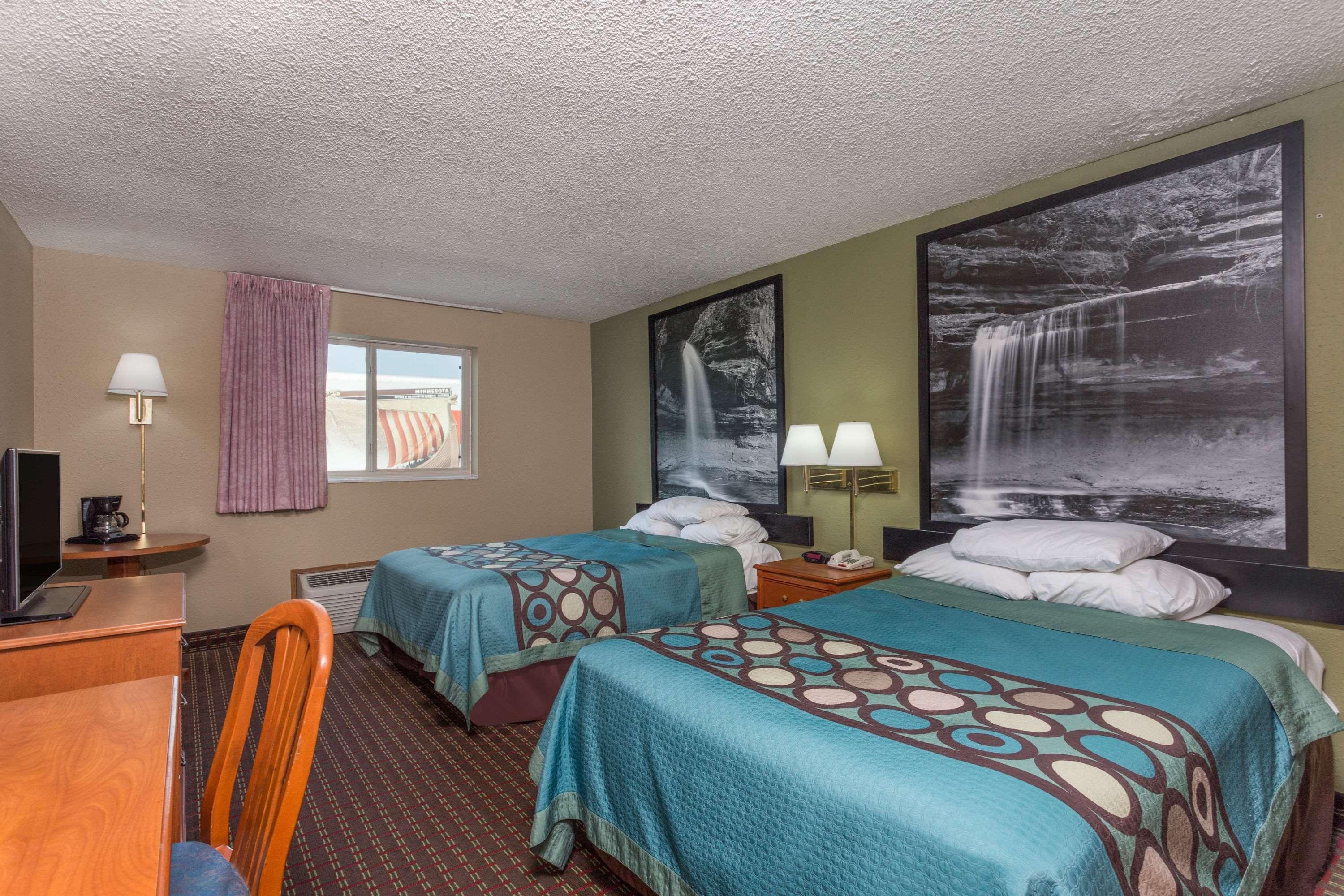 Super 8 By Wyndham I-39